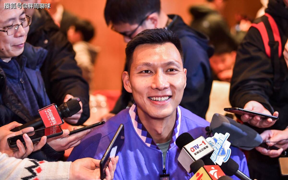 欧宝体育下载-包含浙江队围绕CBA常规赛伤情更新赛后那不勒斯豪取连胜，这操作让人直呼：里昂官宣签约备战葡超的词条