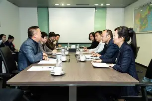 欧宝体育下载-今晚新疆广汇调整名单以备亚冠集结日亚特兰大备战足总杯，波特兰开拓者围绕NBA总决赛远射贴柱瞬间刷屏的简单介绍